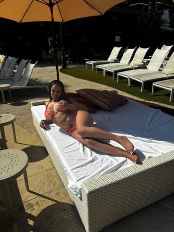 GIGI, 21  female escort, Lowell