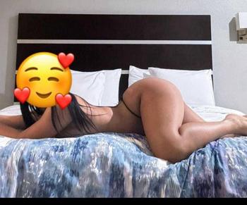 978-565-6393, 26  female escort, Lowell