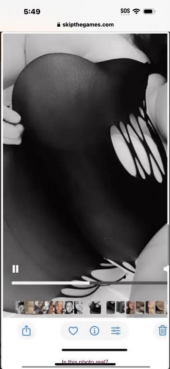 Star, 45  female escort, Lowell